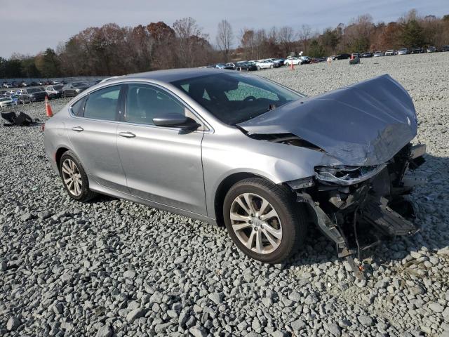 Photo 4 from auction – 2015 CHRYSLER 200 LIMITE with VIN 1C3CCCAB2FN692655