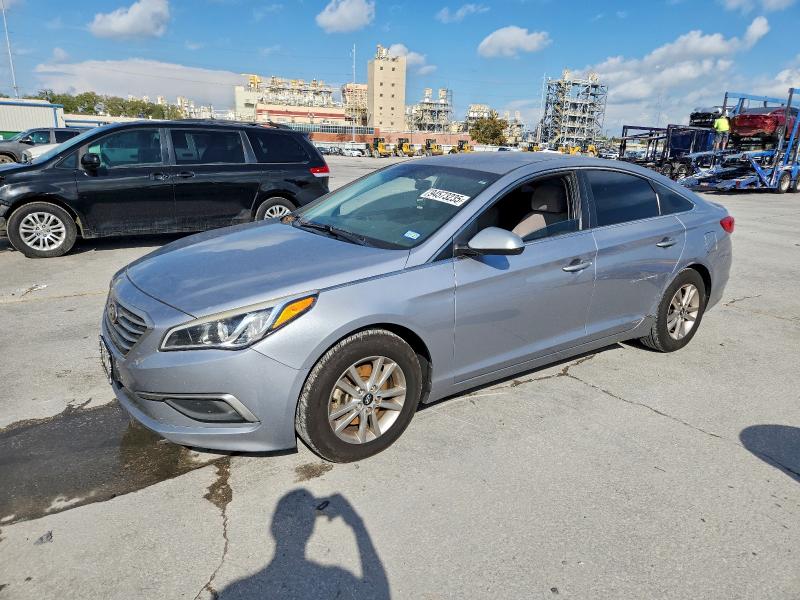 HYUNDAI SONATA SE 2017 with VIN 5NPE24AF7HH516865 - Photo from auction