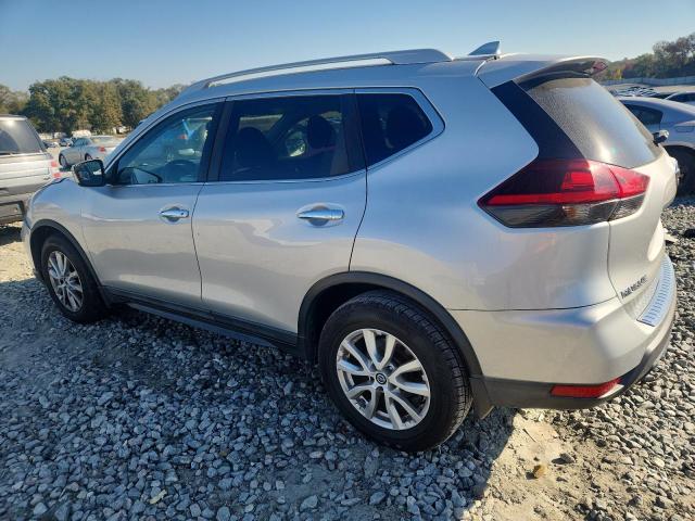 Photo 2 from auction – 2019 NISSAN ROGUE S with VIN 5N1AT2MT7KC814770