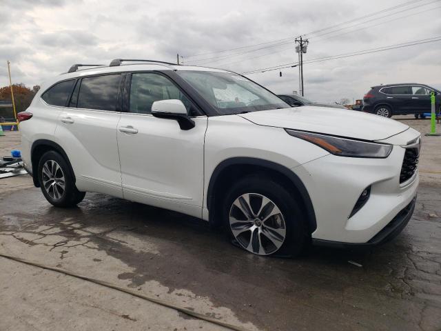 Photo 4 from auction – 2022 TOYOTA HIGHLANDER with VIN 5TDGZRBH3NS246962
