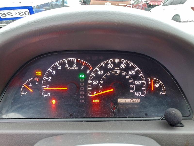 Photo 9 from auction – 2005 TOYOTA CAMRY LE with VIN 4T1BE32KX5U964773