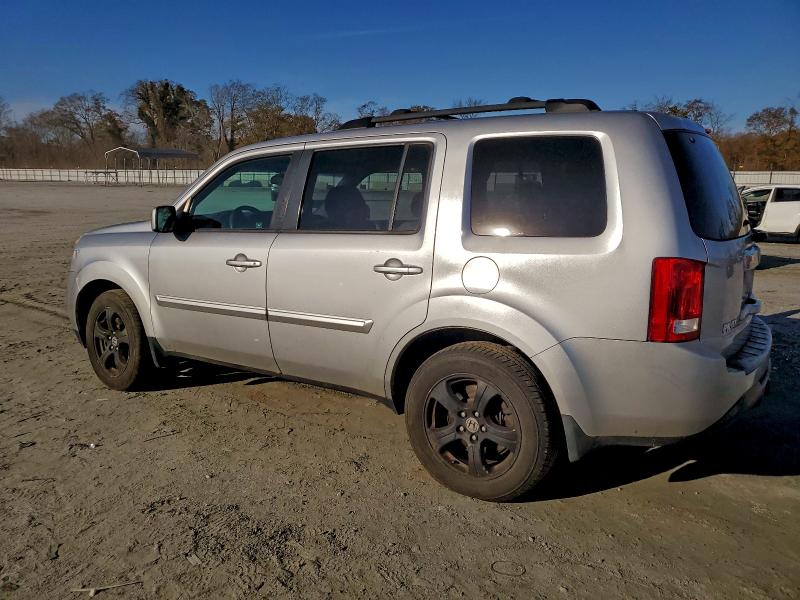 Снимка 2 от търг – 2012 HONDA PILOT с VIN 5FNYF4H43CB053815