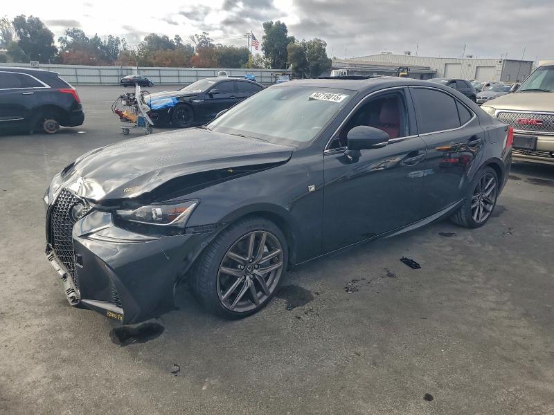 LEXUS IS 350 2018 with VIN JTHBZ1D25J5032297 - Photo from auction
