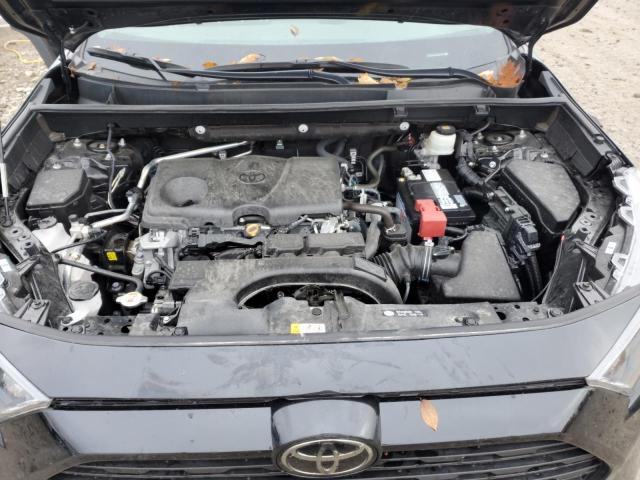 Photo 11 from auction – 2019 TOYOTA RAV4 LE with VIN 2T3H1RFV2KW040036