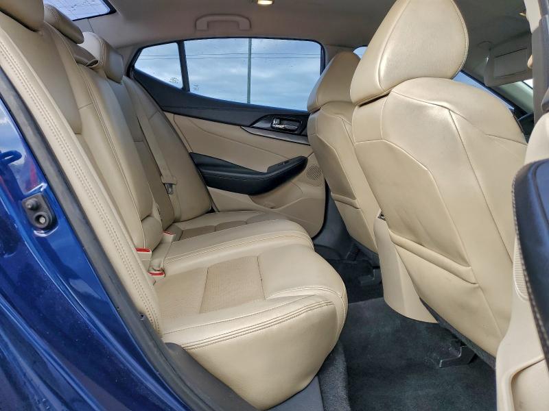 Photo 10 from auction – 2017 NISSAN MAXIMA 3.5 with VIN 1N4AA6AP0HC450943