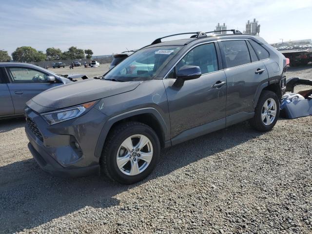 TOYOTA RAV4 XLE 2021 with VIN 2T3W1RFV0MC092194 - Photo from auction