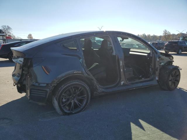 Photo 3 from auction – 2025 TESLA MODEL Y with VIN 7SAYGDEE2SA354312