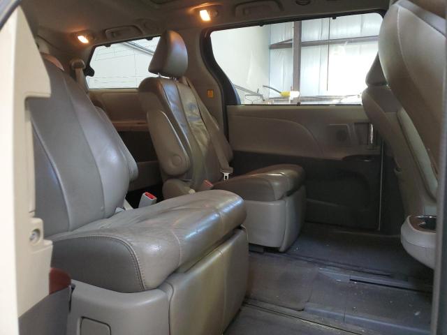 Photo 11 from auction – 2012 TOYOTA SIENNA XLE with VIN 5TDDK3DC0CS046916