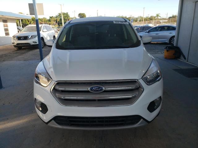 Photo 5 from auction – 2019 FORD ESCAPE with VIN 1FMCU9GD5KUC42742
