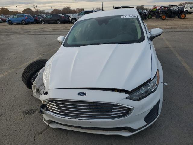 Photo 5 from auction – 2019 FORD FUSION with VIN 3FA6P0LU9KR258725