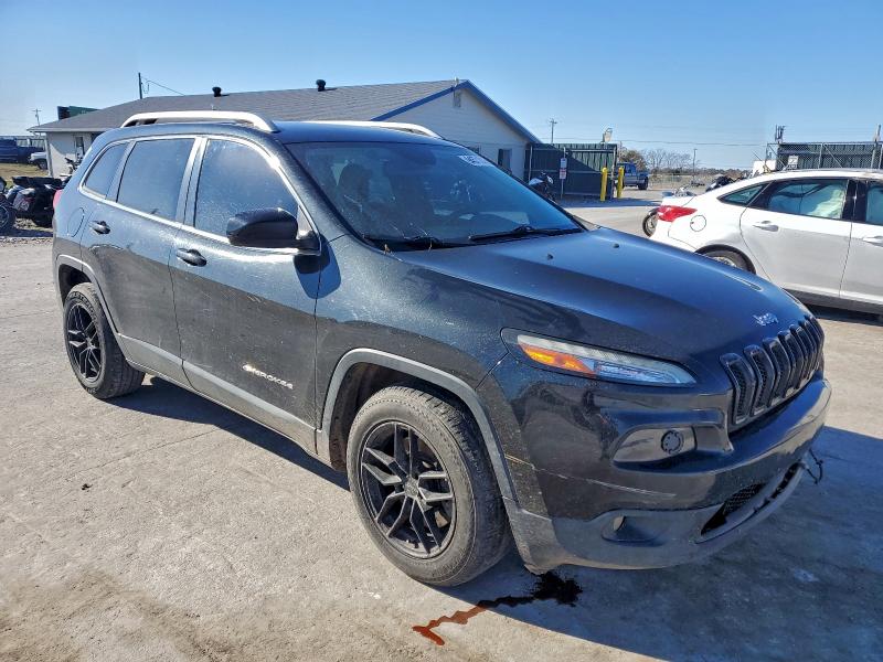 Photo 4 from auction – 2015 JEEP CHEROKEE L with VIN 1C4PJLCBXFW662944