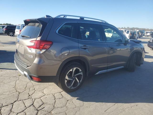 Photo 3 from auction – 2023 SUBARU FORESTER T with VIN JF2SKARC9PH429379