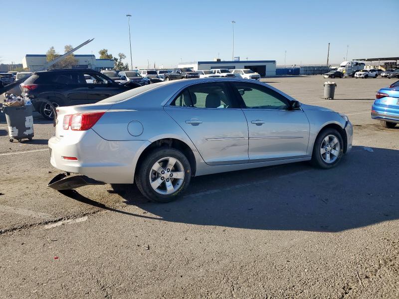 Photo 3 from auction – 2015 CHEVROLET MALIBU LS with VIN 1G11A5SL9FF114891