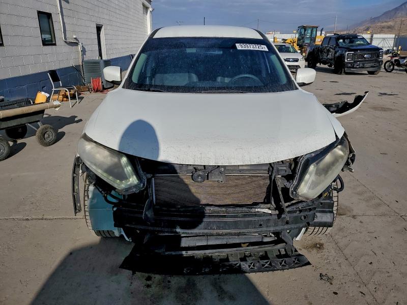 Photo 5 from auction – 2016 NISSAN ROGUE S with VIN KNMAT2MT9GP641094