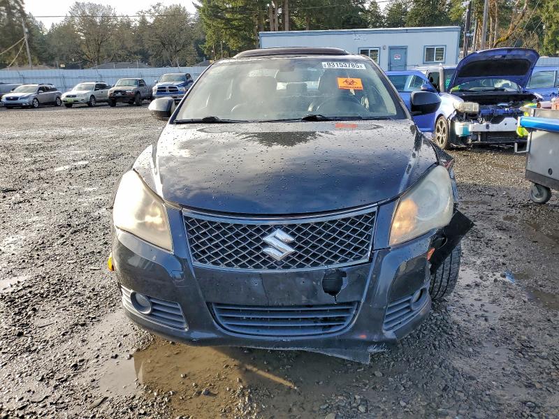 Photo 5 from auction – 2010 SUZUKI KIZASHI SL with VIN JS2RF9A76A6100291