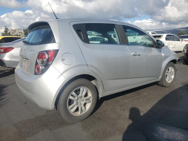 Photo 3 from auction – 2013 CHEVROLET SONIC LT with VIN 1G1JC6SH6D4137369