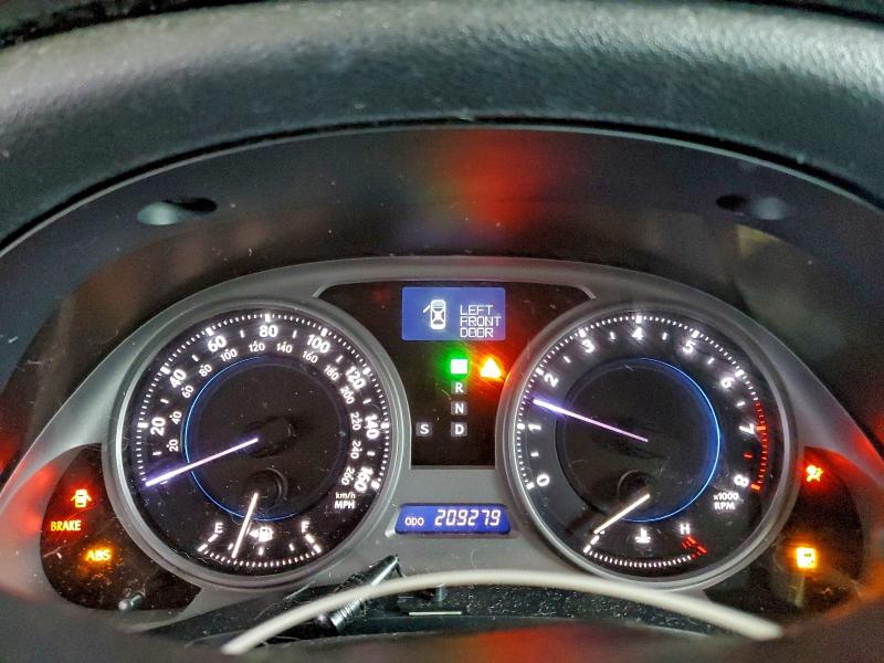 Photo 9 from auction – 2008 LEXUS IS with VIN JTHBK262285068272