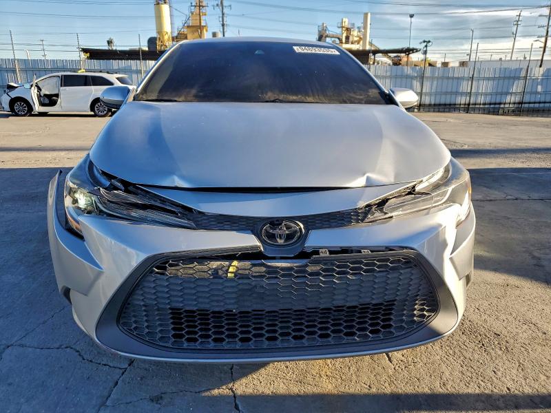 Photo 5 from auction – 2021 TOYOTA COROLLA LE with VIN 5YFEPMAE7MP223263