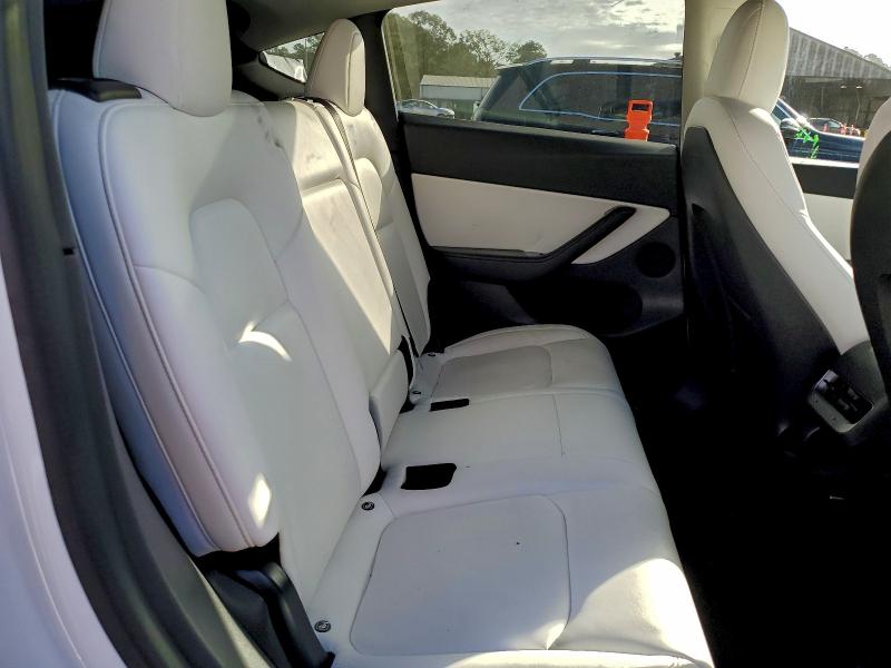 Photo 10 from auction – 2021 TESLA MODEL Y with VIN 5YJYGDEEXMF061258