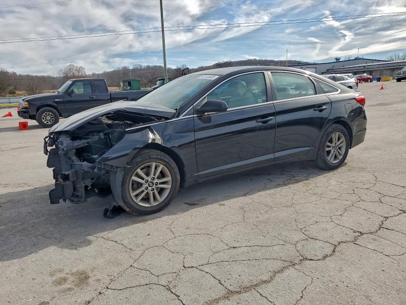 HYUNDAI SONATA SE 2017 with VIN 5NPE24AF3HH484738 - Photo from auction
