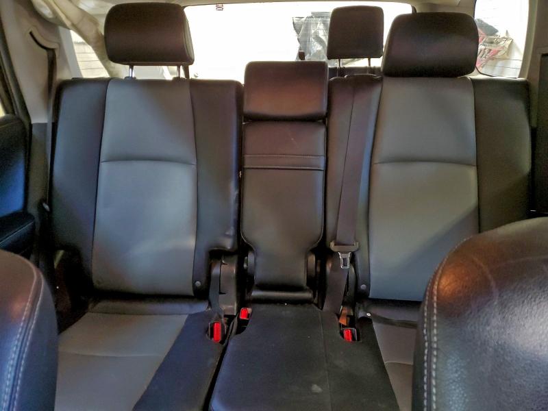 Photo 10 from auction – 2015 TOYOTA 4RUNNER SR with VIN JTEBU5JR3F5274386