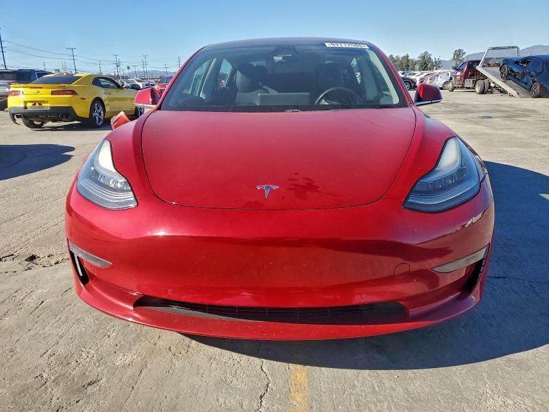 Photo 5 from auction – 2018 TESLA MODEL 3 with VIN 5YJ3E1EB0JF121712