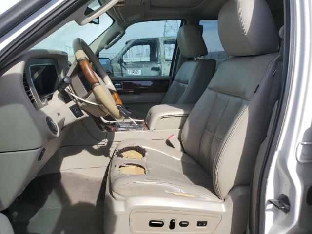 Photo 7 from auction – 2012 LINCOLN NAVIGATOR with VIN 5LMJJ3J58CEL04741