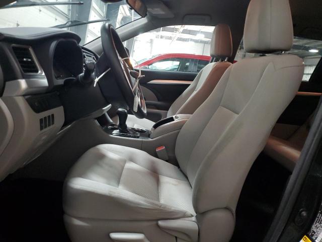 Photo 7 from auction – 2017 TOYOTA HIGHLANDER with VIN 5TDBZRFH2HS467090