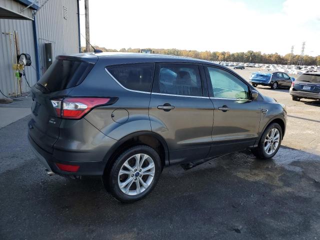Photo 3 from auction – 2017 FORD ESCAPE SE with VIN 1FMCU9G95HUC99057
