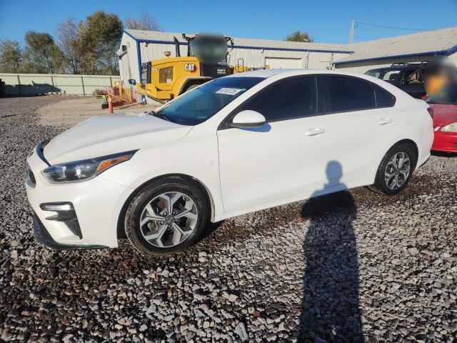 KIA FORTE FE 2021 with VIN 3KPF24AD6ME411283 - Photo from auction