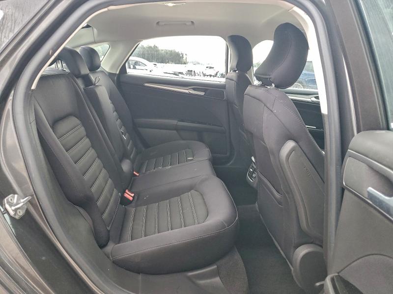 Photo 10 from auction – 2015 FORD FUSION SE with VIN 3FA6P0H74FR193372