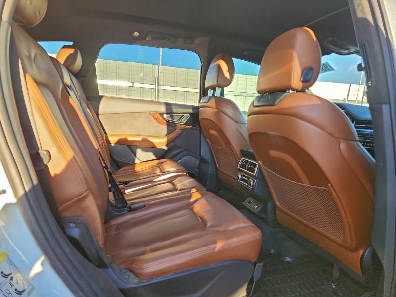 Photo 11 from auction – 2017 AUDI Q7 PRESTIG with VIN WA1VABF74HD043354