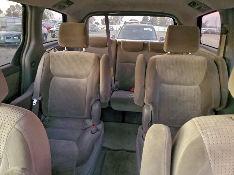 Photo 10 from auction – 2008 TOYOTA SIENNA with VIN 5TDZK23C28S181064