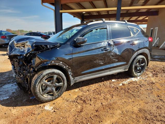 HYUNDAI TUCSON LIM 2016 with VIN KM8J33A48GU255203 - Photo from auction