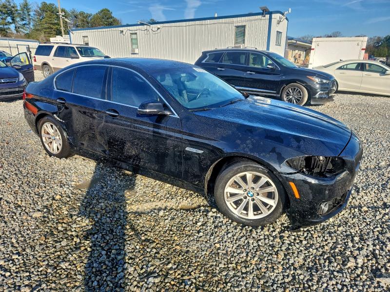 Photo 4 from auction – 2016 BMW 528 I with VIN WBA5A5C52GD525794