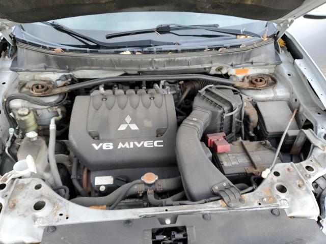 Photo 11 from auction – 2010 MITSUBISHI OUTLANDER with VIN JA4JT3AX3AZ608272