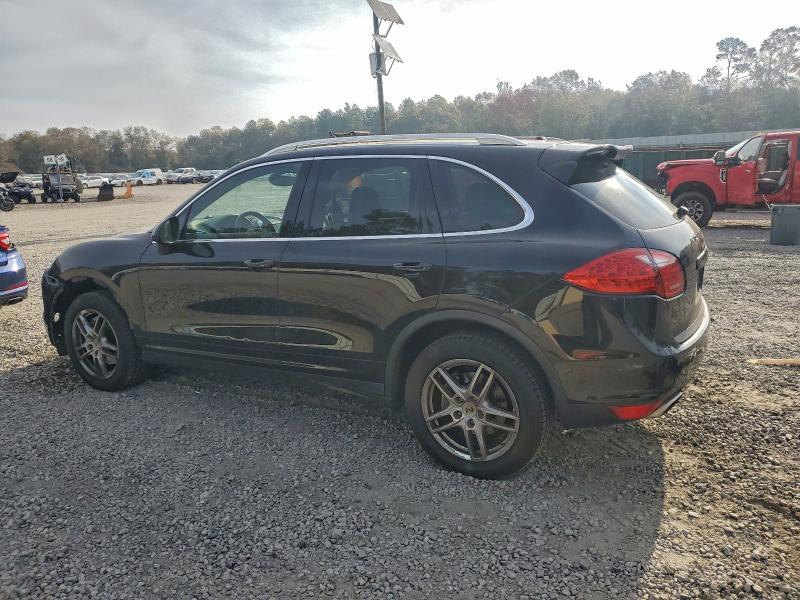Photo 2 from auction – 2012 PORSCHE CAYENNE with VIN WP1AA2A29CLA03039