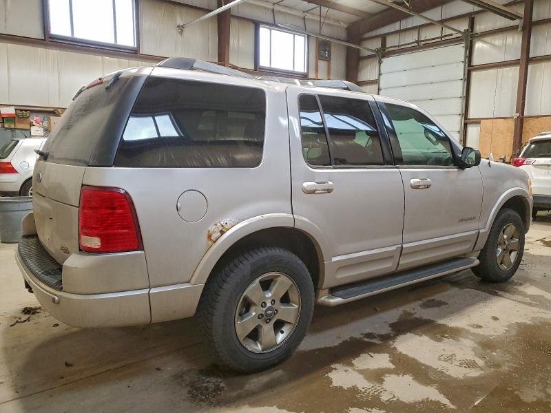 Photo 3 from auction – 2005 FORD EXPLORER L with VIN 1FMDU65W35UA26125