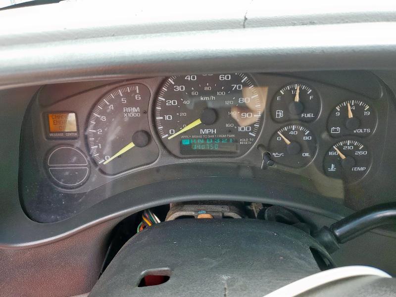 Photo 9 from auction – 1999 CHEVROLET SILVERADO with VIN 1GCEK19T4XE119248