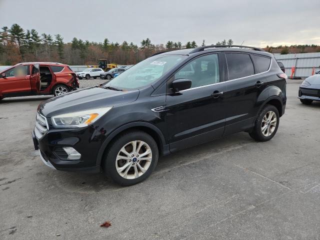 FORD ESCAPE SE 2017 with VIN 1FMCU9GD2HUD01917 - Photo from auction