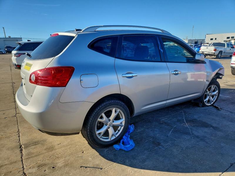 Photo 3 from auction – 2010 NISSAN ROGUE S with VIN JN8AS5MT1AW005274