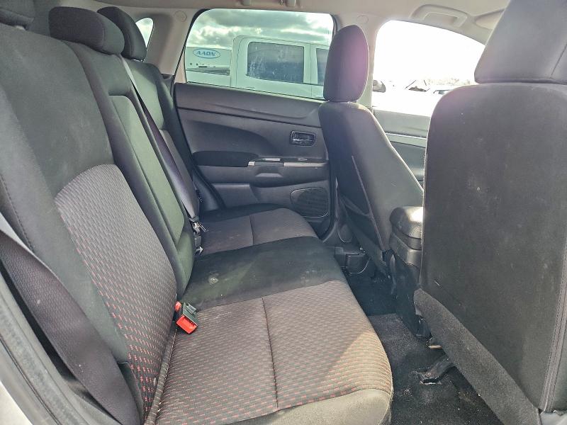 Photo 11 from auction – 2019 MITSUBISHI OUTLANDER with VIN JA4AP4AU2KU013427