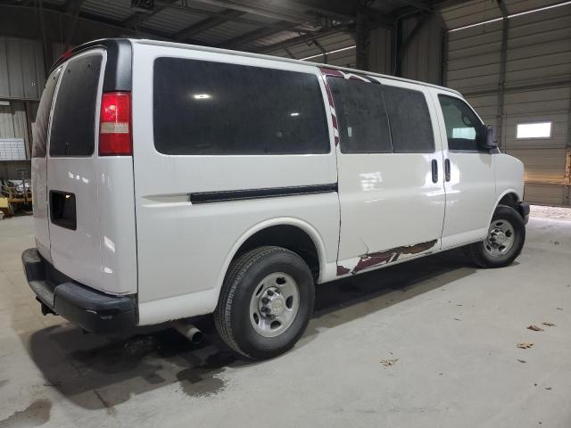 Photo 3 from auction – 2011 CHEVROLET EXPRESS G2 with VIN 1GAWGPFG5B1175823