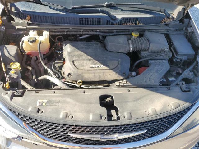 Photo 12 from auction – 2017 CHRYSLER PACIFICA L with VIN 2C4RC1CG4HR677888
