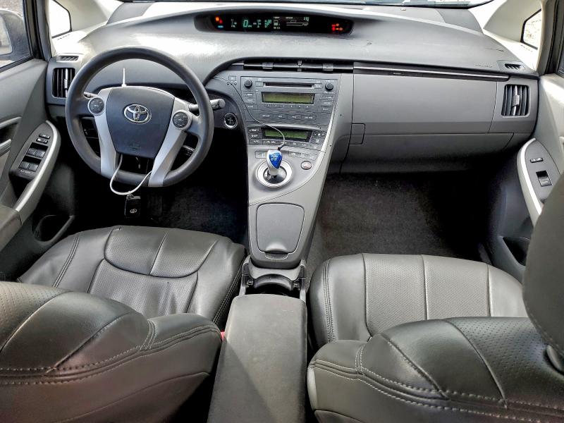 Photo 8 from auction – 2011 TOYOTA PRIUS with VIN JTDKN3DU0B5338920