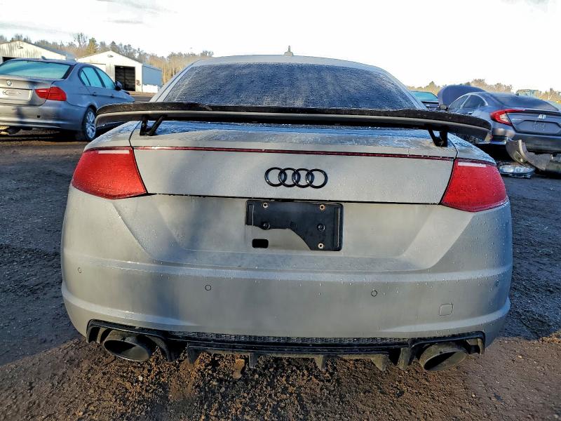 Photo 6 from auction – 2018 AUDI TT RS with VIN WUACSAFV2J1902826