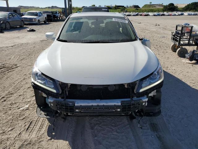 Photo 5 from auction – 2016 HONDA ACCORD with VIN 1HGCR2F86GA094662