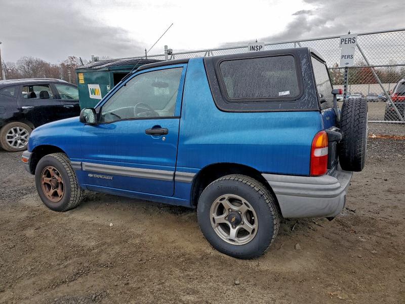 Photo 2 from auction – 2001 CHEVROLET TRACKER with VIN 2CNBJ18C116900629