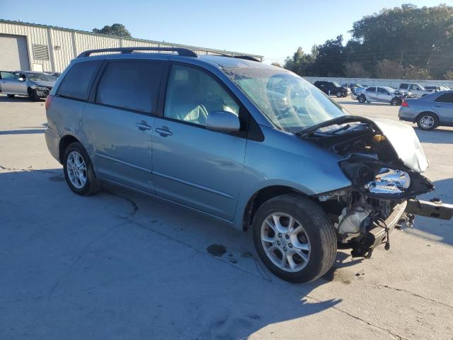 Photo 4 from auction – 2005 TOYOTA SIENNA XLE with VIN 5TDBA22C75S033199