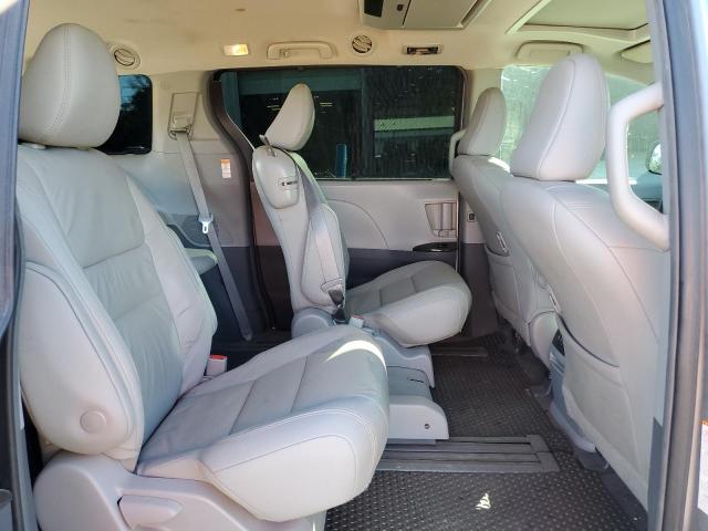 Photo 11 from auction – 2018 TOYOTA SIENNA XLE with VIN 5TDYZ3DC9JS914485